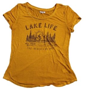 Maurices Lake Life Shirt Size Medium